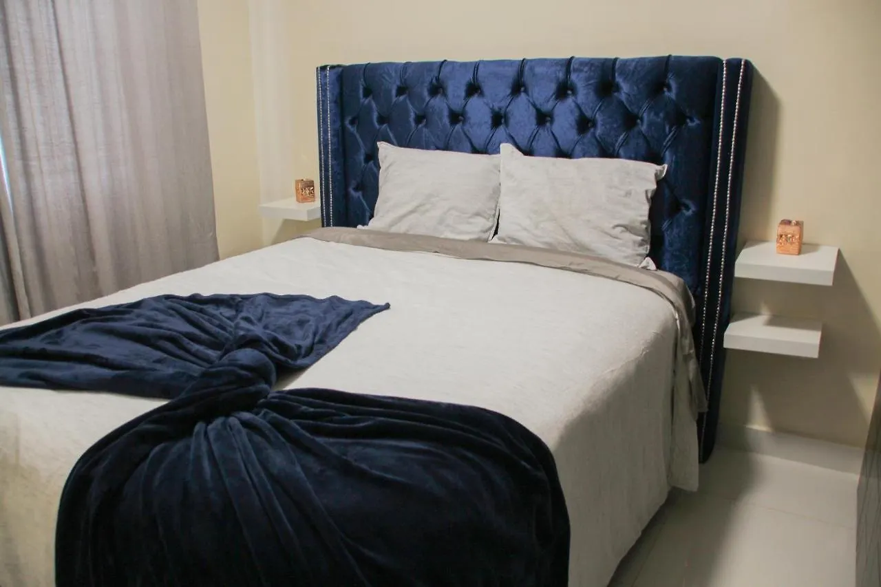 Las Cayenas Residencial Santo Domingo Daire